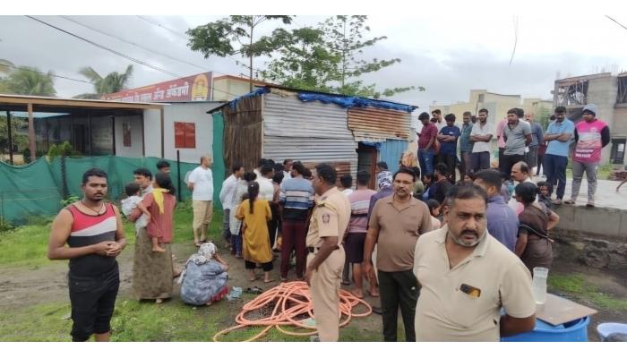 फलटण तालुक्यात मोठी दुर्घटना; खामगाव येथे विजेचा धक्का लागून एकाच कुटुंबातील चौघांचा मृत्यू