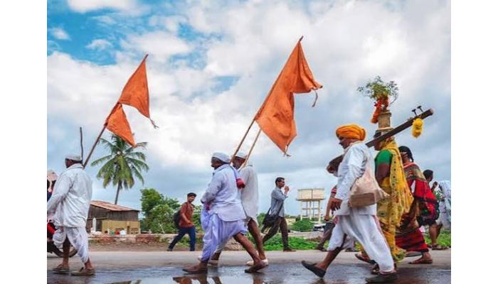 मानाच्या १० पालख्यांसोबतच्या दिंड्यांना २ कोटी ८० लाखांचे अनुदान मंजूर; मुख्यमंत्री वारकरी महामंडळामार्फत वाटप सुरू