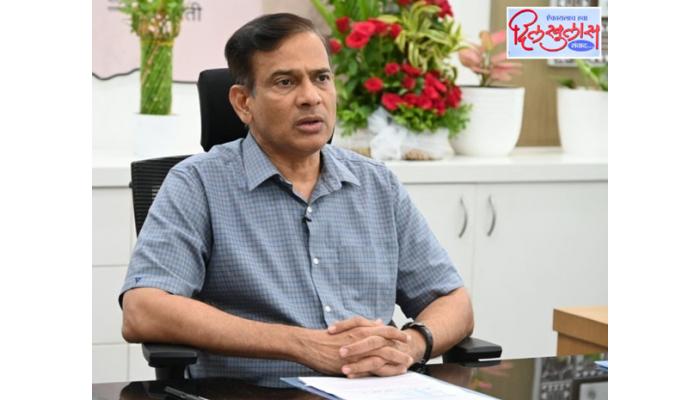 &lsquo;दिलखुलास&rsquo;मध्ये पंढरपूर वारीच्या यशस्वी प्रशासकीय व्यवस्थापनाचा वेध; यशदाचे महासंचालक डॉ. सुहास दिवसे यांची विशेष मुलाखत, शनिवारी प्रसारण