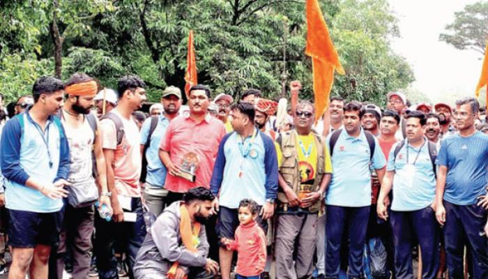 शौर्याच्या पाऊलखुणांवर शिवभक्तांची पावले! पन्हाळा ते पावनखिंड अमृत महोत्सवी मोहिमेचा थरार सुरू; राज्यभरातून 750 शिवप्रेमी युवक-युवती सहभागी