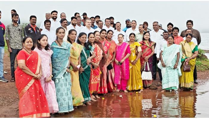 महिला नगरसेविकांच्या हस्ते कास धरणाचे जलपूजन आणि पारंपारिक पद्धतीने ओटी भरण