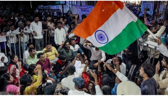 विद्यार्थी आंदोलनाचा भडका उडाल्&zwj;यानंतर झारखंड सरकारची मोठी कारवाई; झारखंड लोकसेवा आयोगाच्या माजी अध्यक्षांना अटक