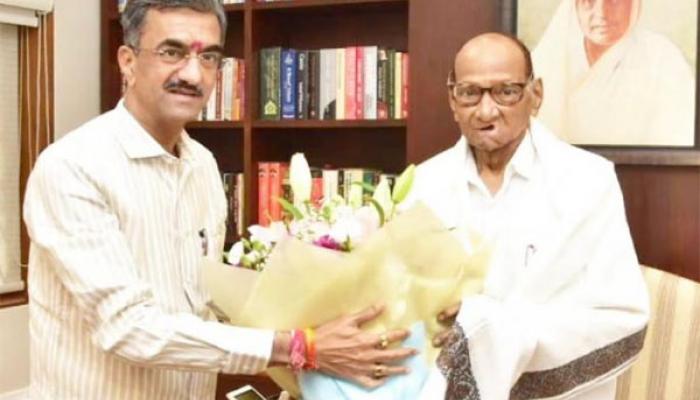 सातारा जिल्हा बँक निवडणुकीपूर्वी मुंबईतील निवासस्थानी शरद पवार-शंभूराज देसाई यांची भेट; राजकीय चर्चांना उधाण