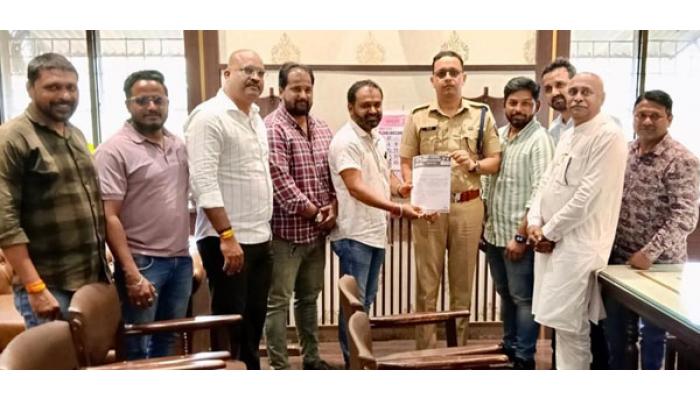 गणेश आगमन मिरवणुकीसाठी पाच तारखा निश्चित; पोलिस अधीक्षकांच्या उपस्थितीत झालेल्या बैठकीत निर्णय