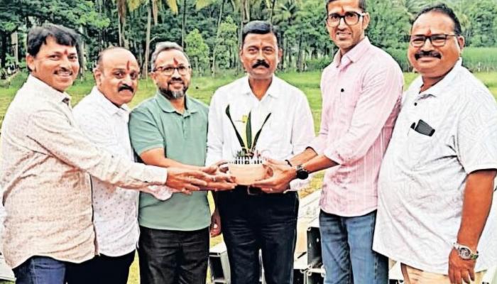 पीबीजी सातारा हिल हाफ मॅरेथॉनच्या जर्मन हँगर एक्स्पो मंडप उभारणीचा शानदार शुभारंभ; ४ व ५ सप्टेंबरला शेंद्रे येथे भरणार एक्स्पो
