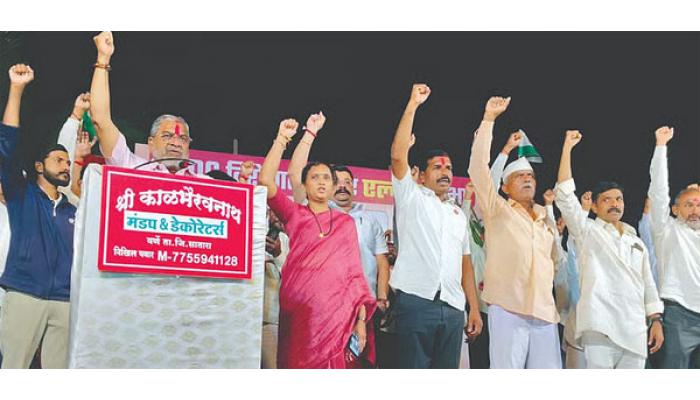 शेतकऱ्यांच्या विरोधात राजकारण करणाऱ्यांना मुळापासून उखडून टाकल्याशिवाय गप्प बसणार नाही; वर्णे येथील एल्गार सभेत माजी खासदार राजू शेट्टी यांचा इशारा