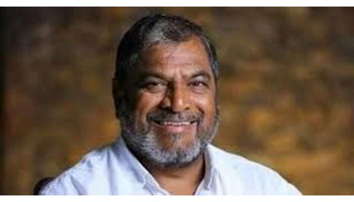 रक्ताचे पाट वाहतील, पण इंचही जमीन देणार नाही&rsquo;; राजू शेट्टींचा इशारा, शक्तीपीठ महामार्गाविरोधात कोल्हापुरात रणकंदन