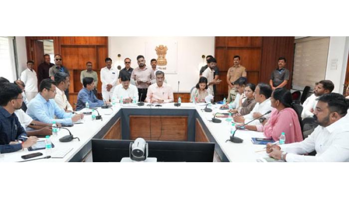 प्रादेशिक पर्यटन आराखड्यातील कामे जिल्ह्यात गतीने पूर्ण करा - पालकमंत्री शंभूराज देसाई; पर्यटन आराखड्यातील कामांचा घेतला आढावा