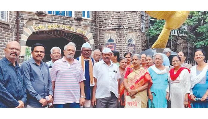 साताऱ्यात डीजेचा कर्णकर्कश आवाज, तीव्र लेझर लाईटवर कठोर निर्बंध घाला - ज्येष्ठांची पोलिस मुख्यालयावर धडक, पोलीस अधीक्षकांना निवेदन