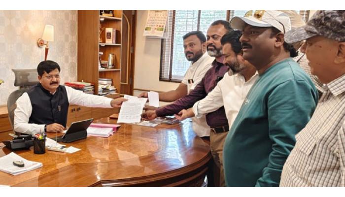 प्रतिसरकार स्मारकाच्या जागेवर अतिक्रमणाचा प्रयत्न? जेसीबी घेऊन आले; वैध कागदपत्रे दाखवता न आल्याचा सामाजिक कार्यकर्त्यांचा आरोप
