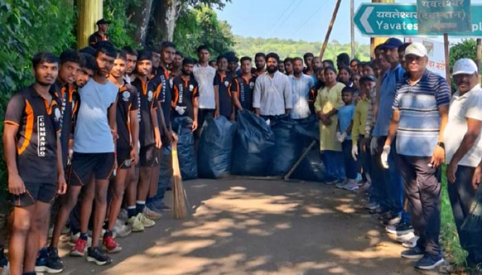 स्वच्छता ही सेवा अभियानांतर्गत श्री क्षेत्र यवतेश्वर परिसरात स्वच्छता; उपक्रमाला नागरिकांकडून उत्स्फूर्त प्रतिसाद