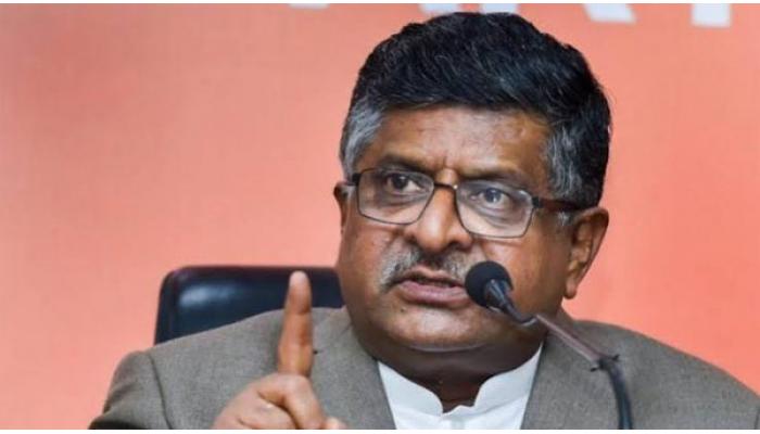 देशाचा कारभार संसदेतून चालतो, रस्त्यांवरून नाही: कॉकरोच जनता पार्टीच्या निदर्शनांवरून भाजपचा विरोधकांवर हल्लाबोल, लोकशाही धोक्यात असल्याचा अपप्रचार