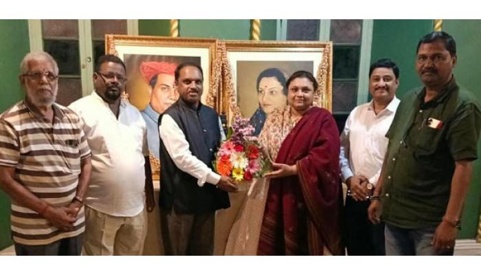 वृषालीराजे भोसले यांची राज्य बॅडमिंटन संघटनेच्या उपाध्यक्षपदी झालेली निवड अभिमानास्पद - श्रीरंग काटेकर, कर्ण फाउंडेशनकडून वृषालीताईं राजेंच्या सन्मान