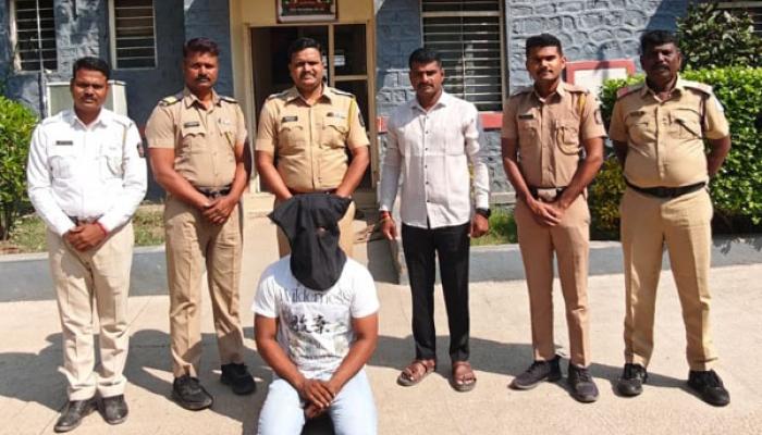 चार वर्षांपासून गांजा तस्करीच्या गुन्ह्यातील फरार आरोपी वाईतून जेरबंद; म्हसवड पोलिसांची कारवाई