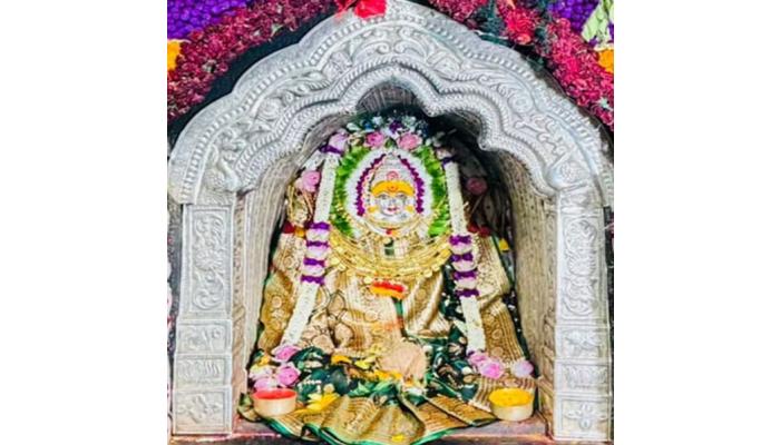 काळुबाई देवीच्या नवरात्र उत्सवावर दुष्काळाचे सावट; सावरण्याचे बळ देण्याचे देवीला भाविकांकडून साकडे